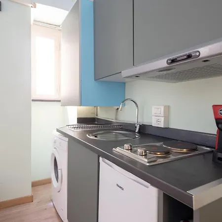 Appartamento 193gramsci Comfort 2 2 Guests Center Location Near Ferries And Portovenere Bus Flexible Space With Adjacent Unit La Spezia
